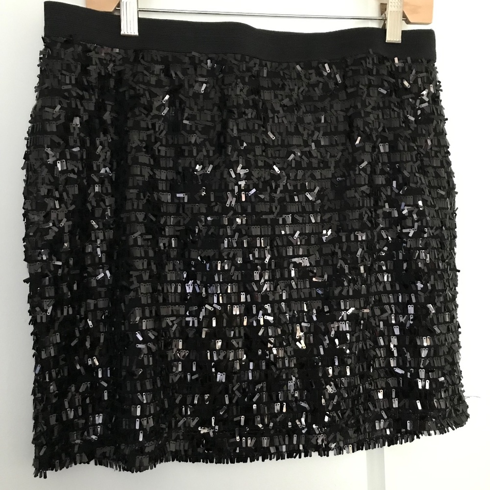 Fun mini glitter skirt, HOT! FREE mystery gift with EVERY purchase!